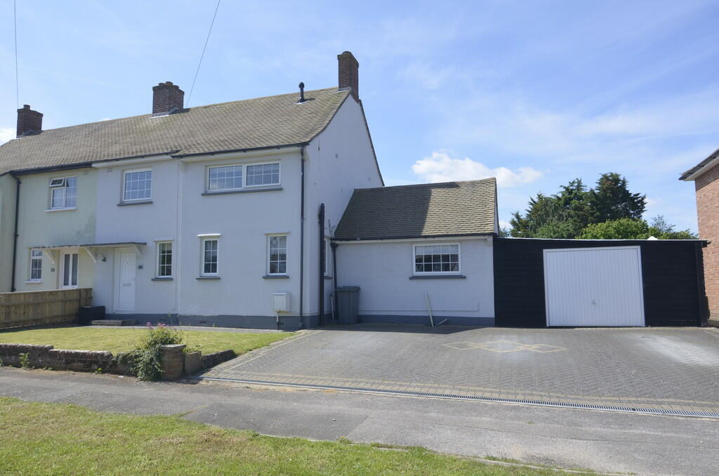 3 bedroom semidetached house for sale in Cavendish Road, Trimley St
