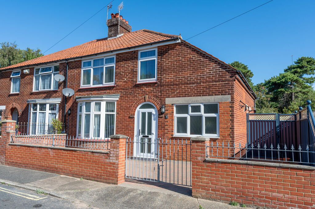 Main image of property: Marina Gardens, Felixstowe