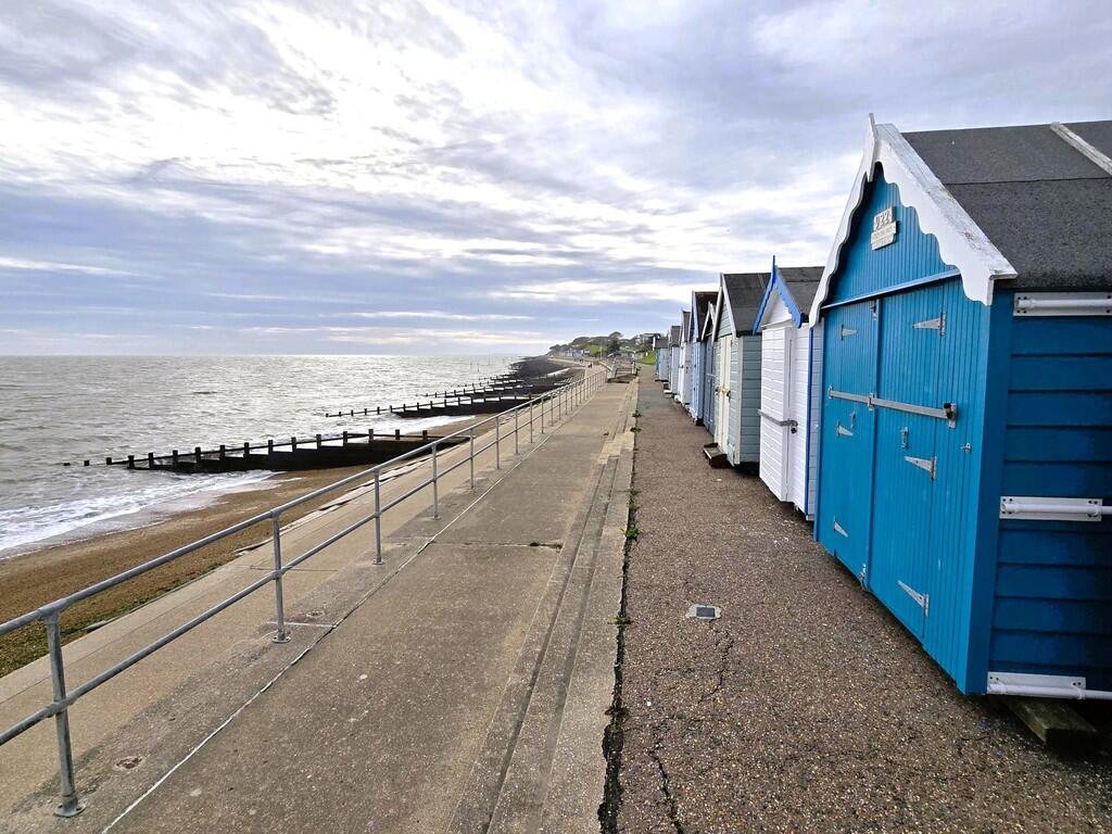 Main image of property: Front Row Beach Hut