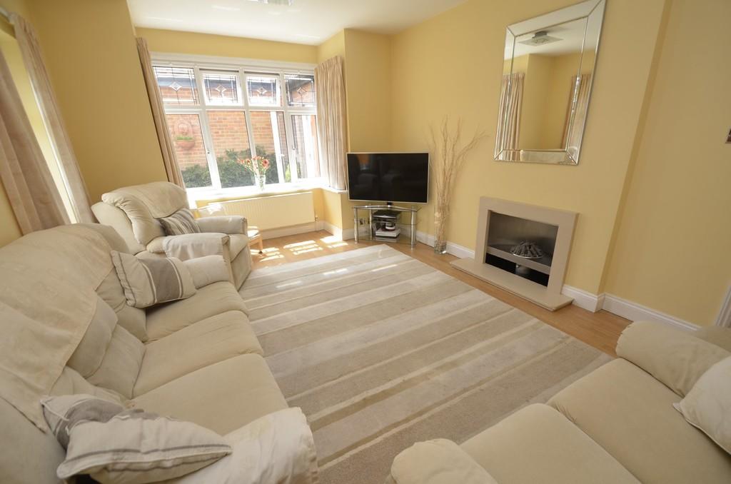 4 bedroom detached house for sale in Fleetwood Road, Felixstowe, IP11