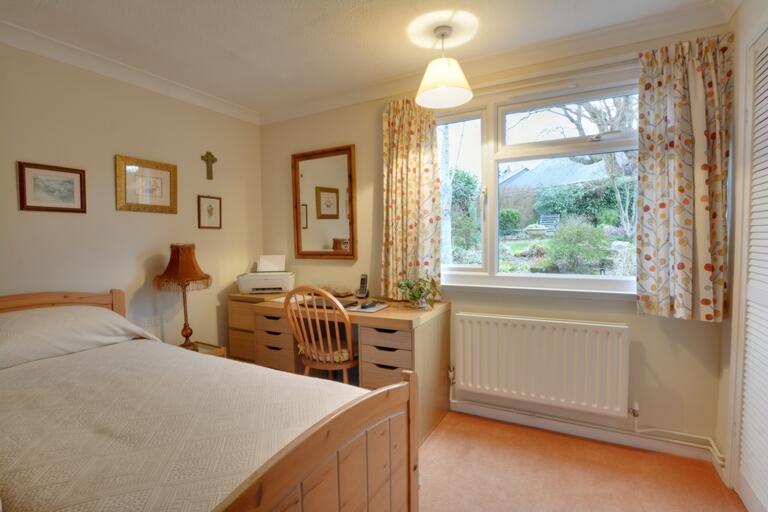 4 bedroom house for sale in The Millbank, Ifield, RH11