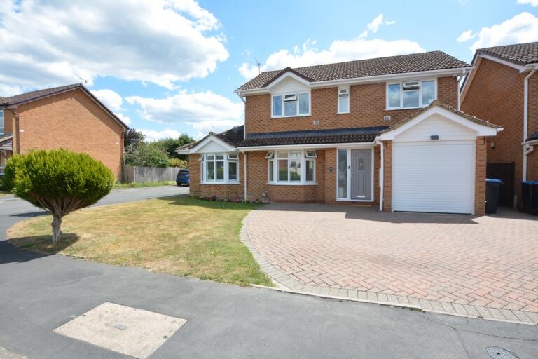 Main image of property: Hayes Walk, Smallfield, RH6