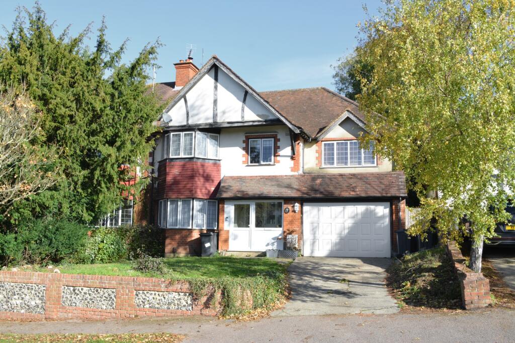 Main image of property: Coulsdon Rise, Coulsdon, CR5
