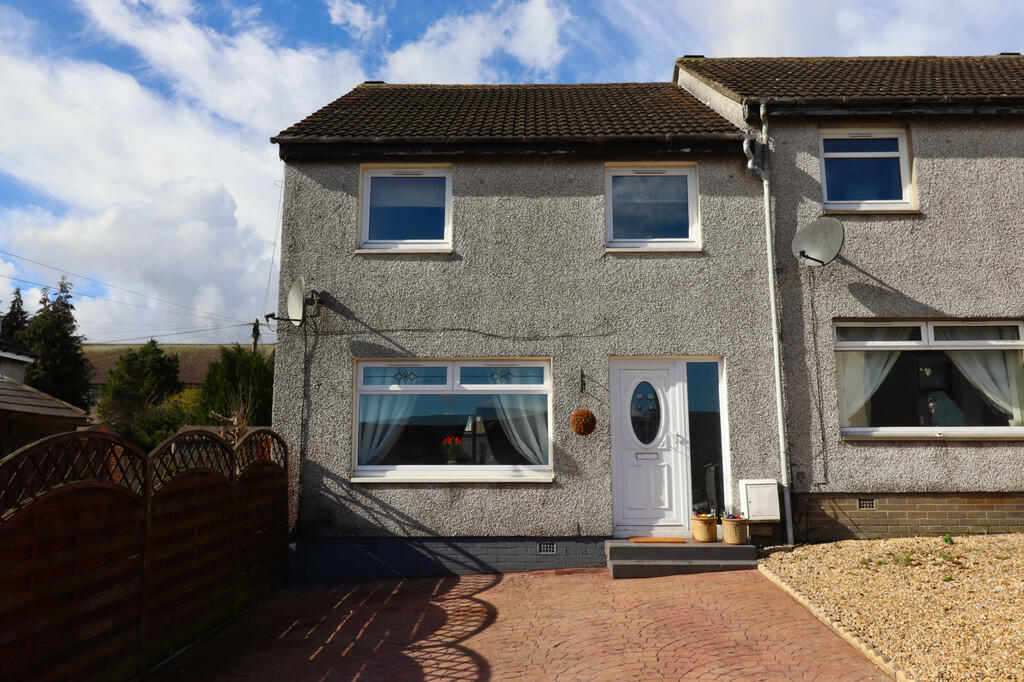 3 bedroom end of terrace house for sale in Hillview Place, Broxburn, EH52