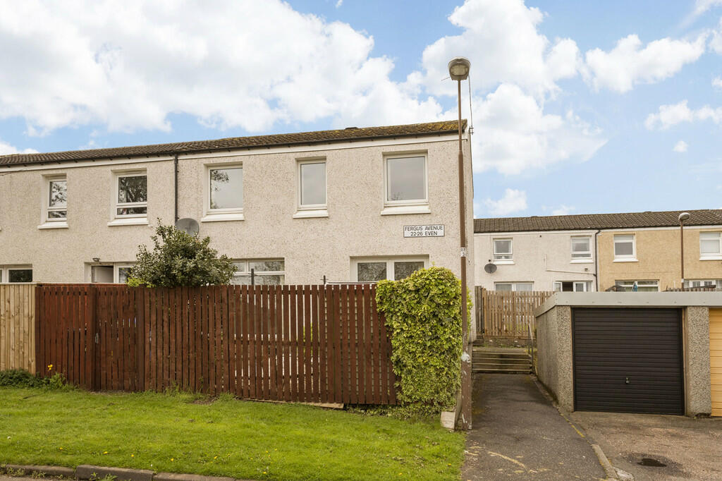 3 bedroom end of terrace house for sale in Fergus Avenue, Livingston, EH54
