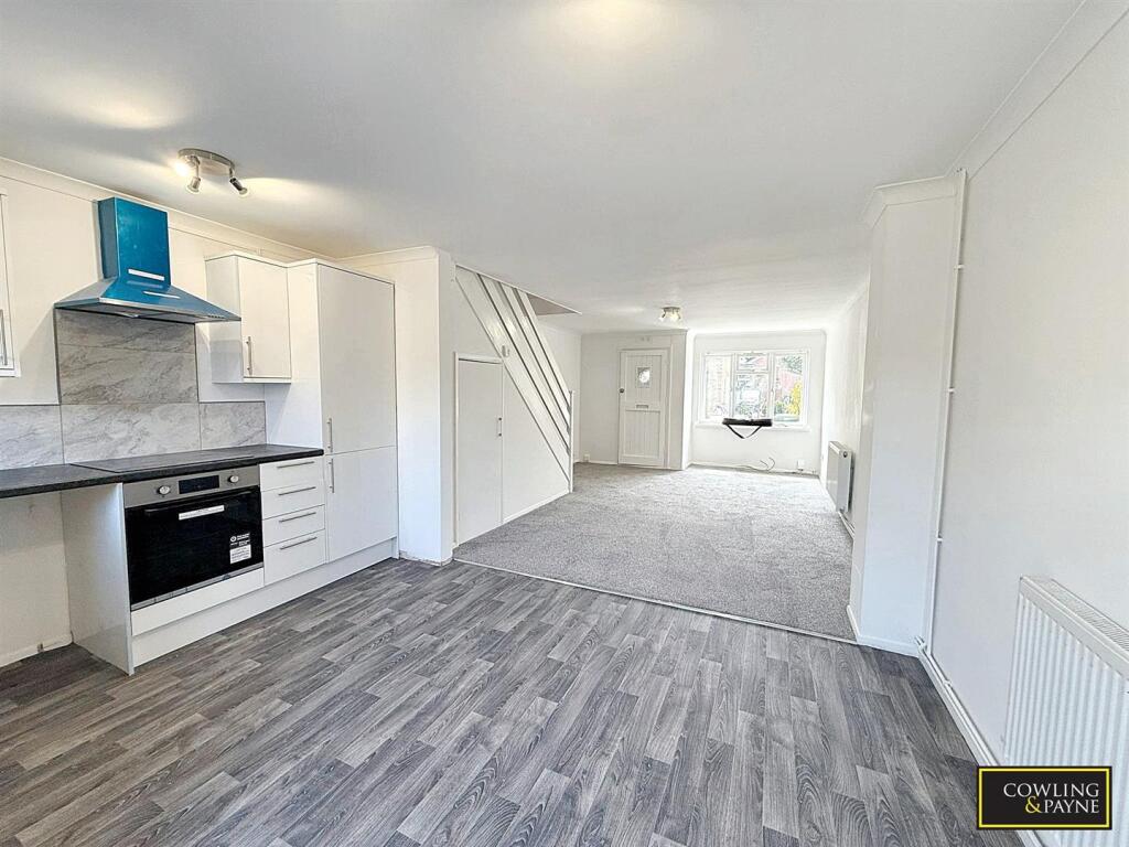 Main image of property: Fraser Close, Laindon West, Basildon