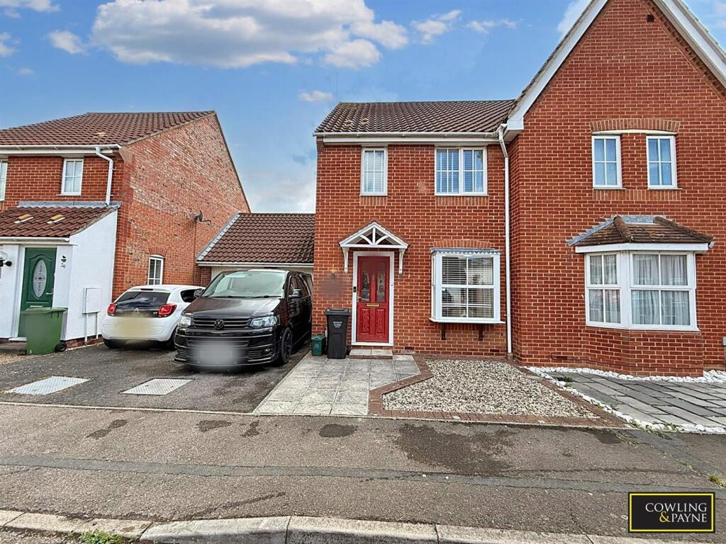 Main image of property: Barra Glade, Wickford