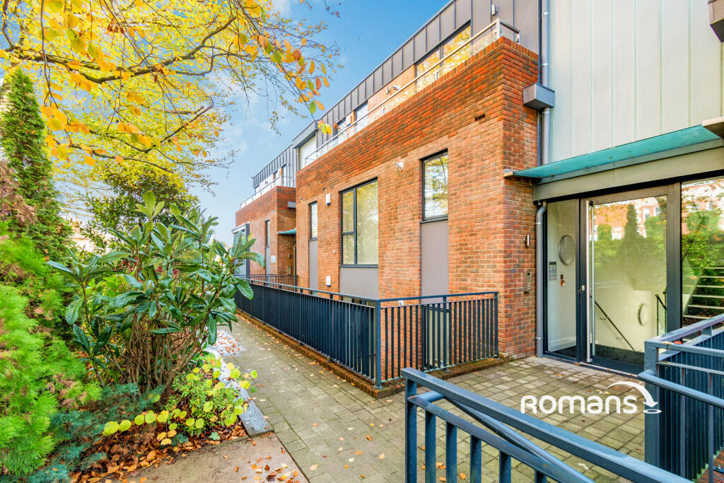 Main image of property: Nightingale Park, Winchester, SO22