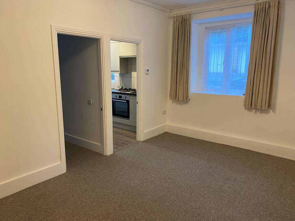 Additional property image - Apsley Road, Clifton, Bristol