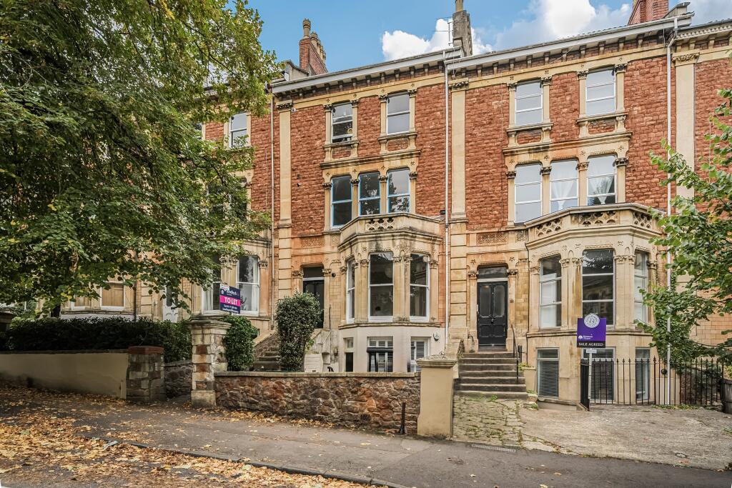 Main image of property: Basement Flat 13 Hanbury Road, , Clifton
