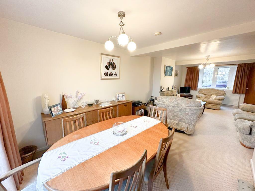 3 bedroom terraced house for sale in Piece Fields, Threshfield, BD23