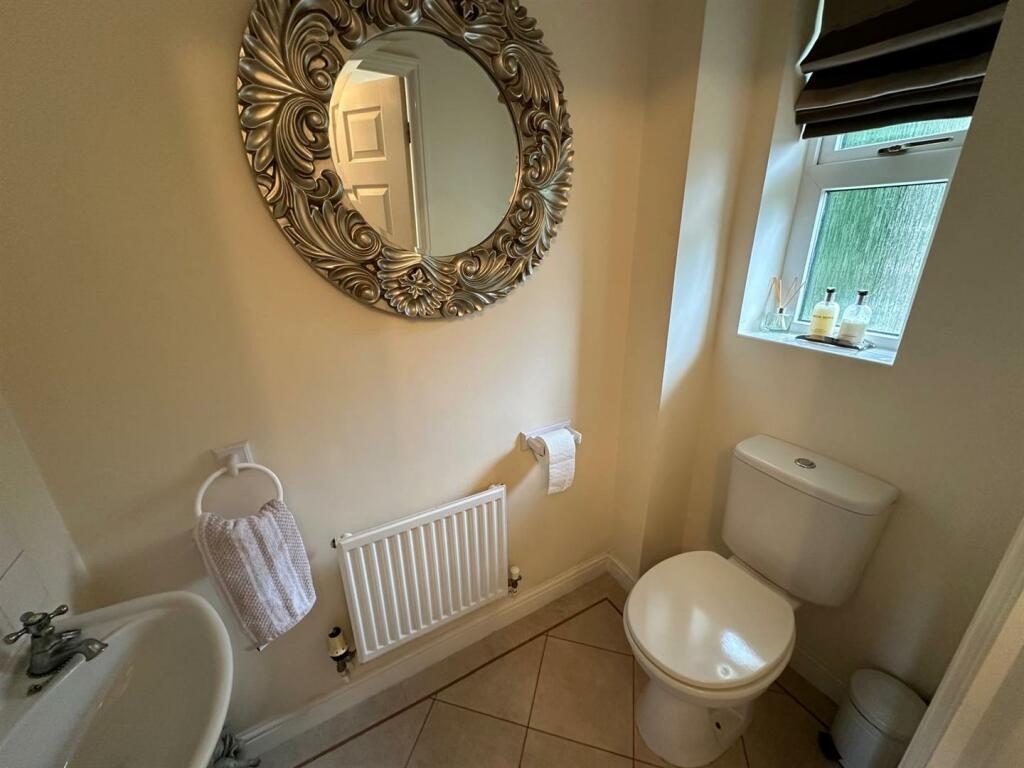 Additional property image - Swan Avenue, Gilstead, Eldwick