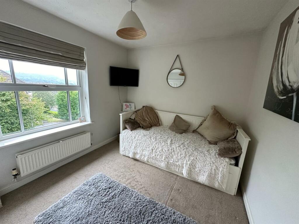 Additional property image - Swan Avenue, Gilstead, Eldwick