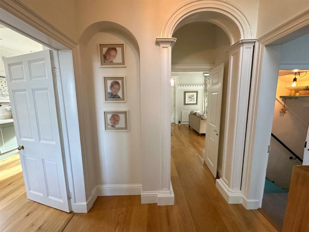 Additional property image - Acorn House, Pot Lane, Steeton,