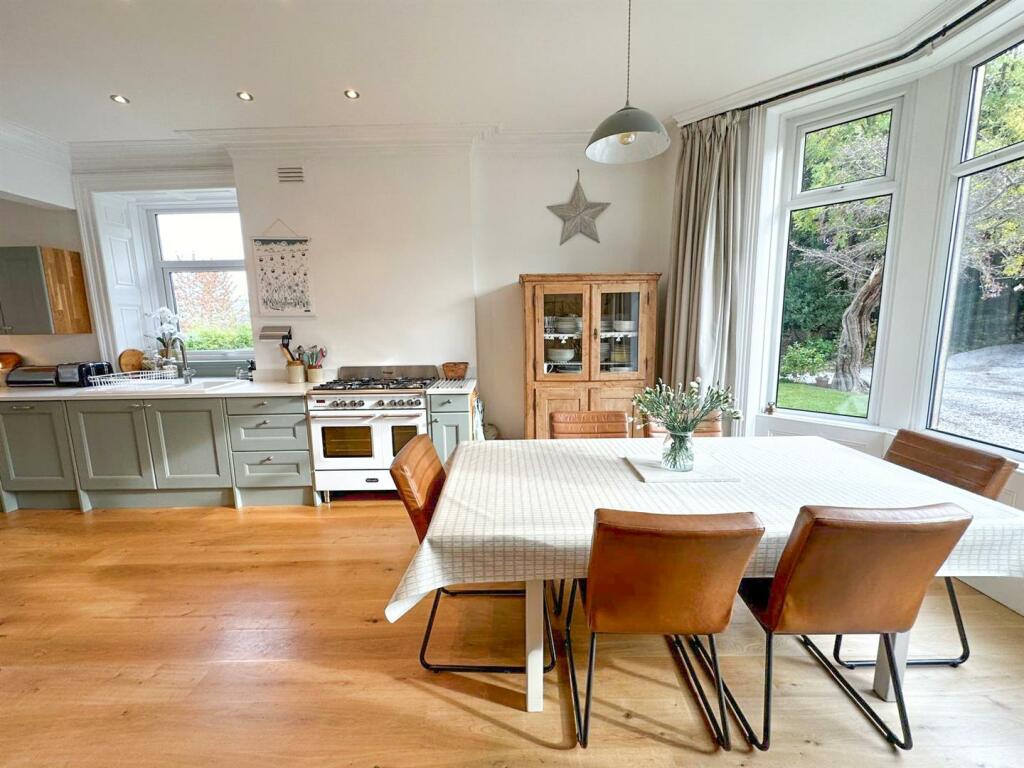 Additional property image - Acorn House, Pot Lane, Steeton,