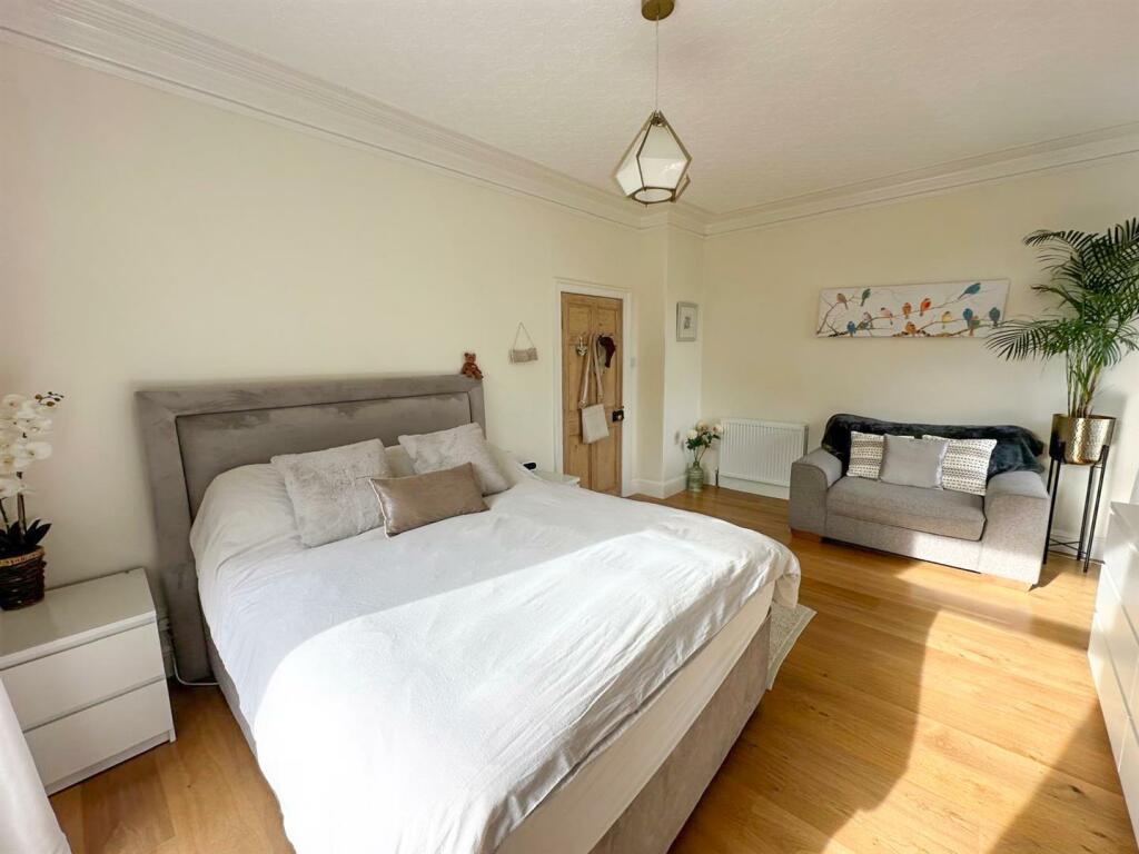 Additional property image - Acorn House, Pot Lane, Steeton,