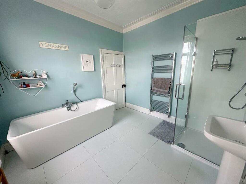 Additional property image - Acorn House, Pot Lane, Steeton,