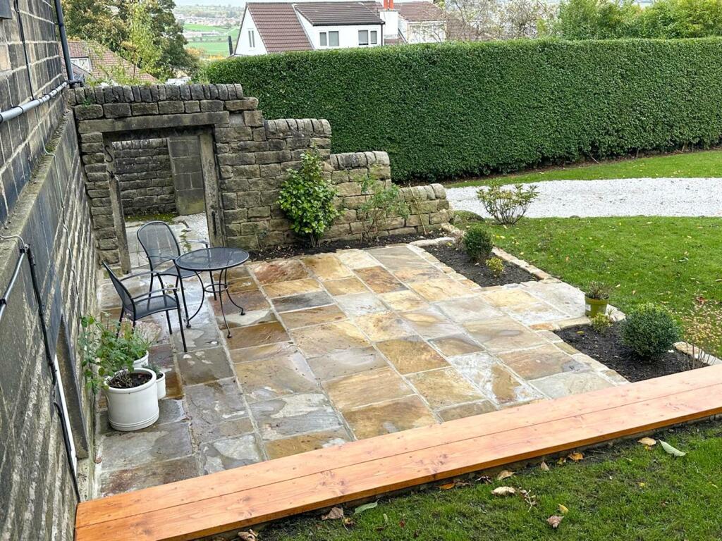 Additional property image - Acorn House, Pot Lane, Steeton,