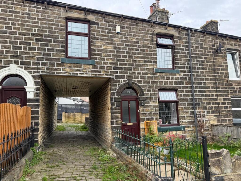 Main image of property: South View Terrace, Silsden
