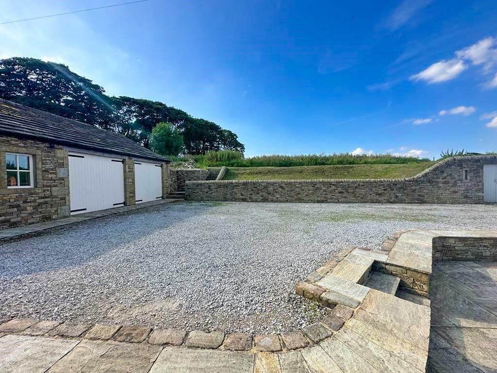 Additional property image - Kit Lane, Silsden
