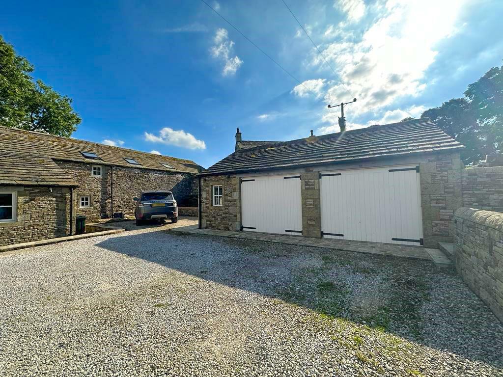 Additional property image - Kit Lane, Silsden