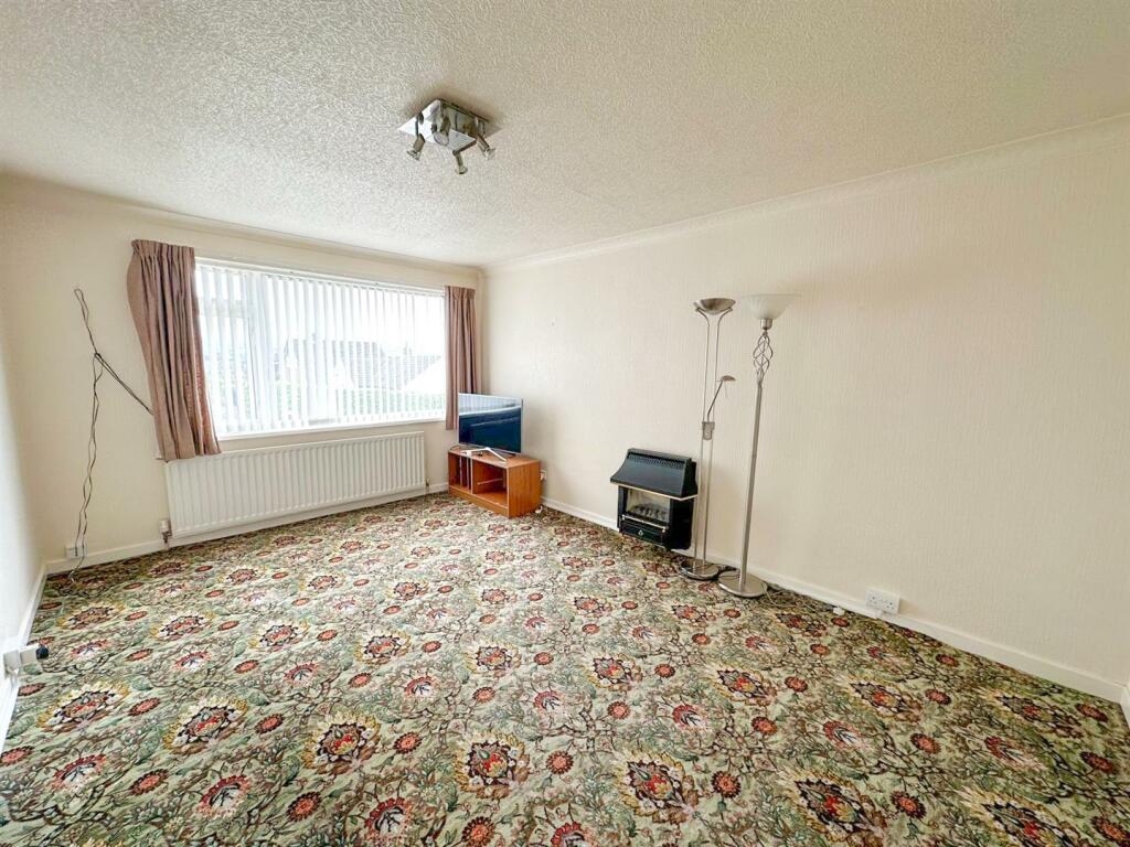 Additional property image - Craven Drive, Silsden,
