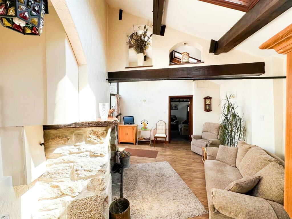 Additional property image - Bridge Street, Oakworth