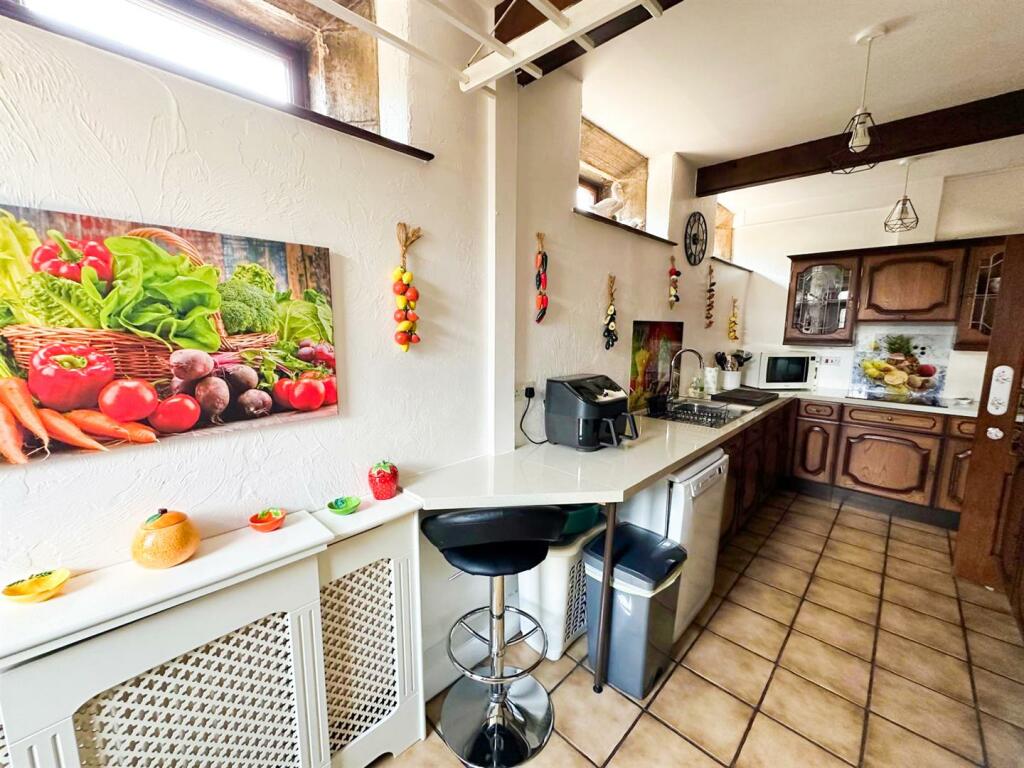 Additional property image - Bridge Street, Oakworth