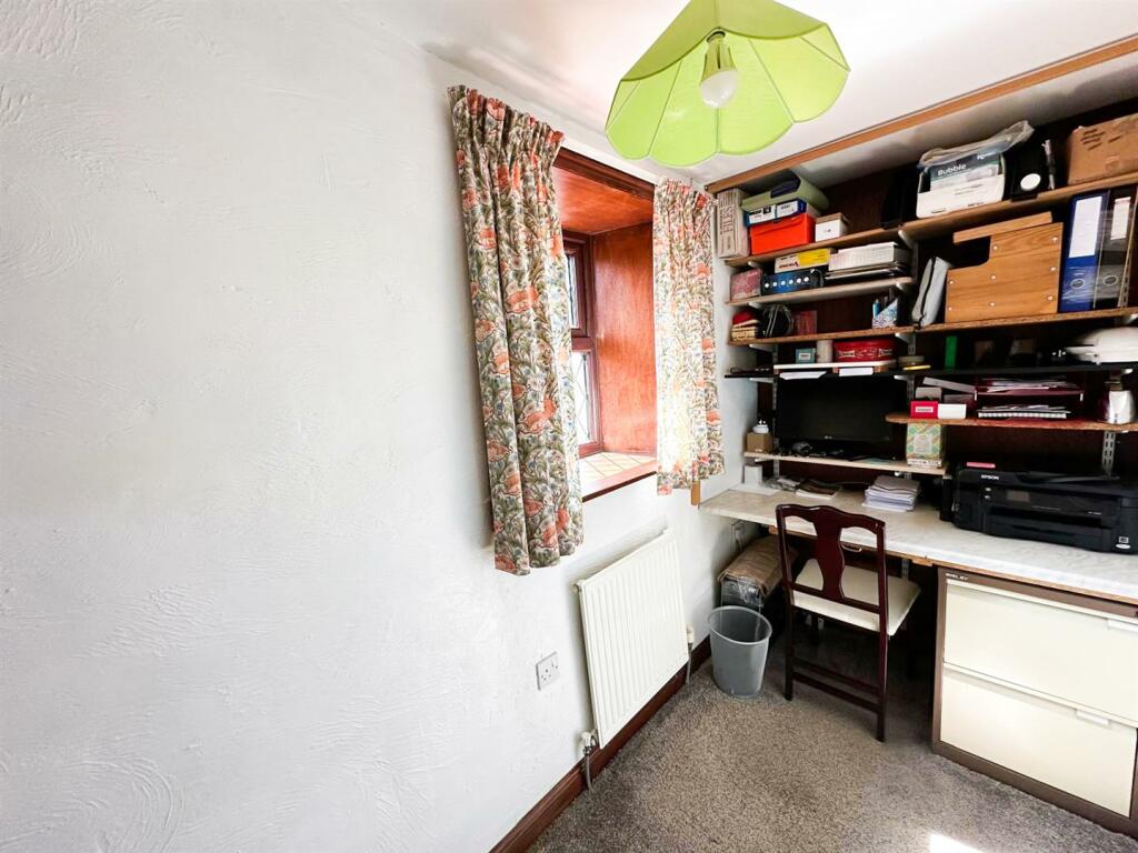 Additional property image - Bridge Street, Oakworth