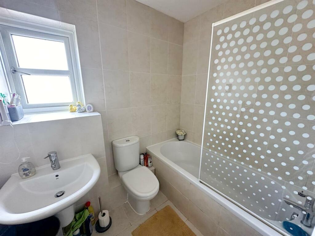 Additional property image - Mill Croft, Cowling, Keighley