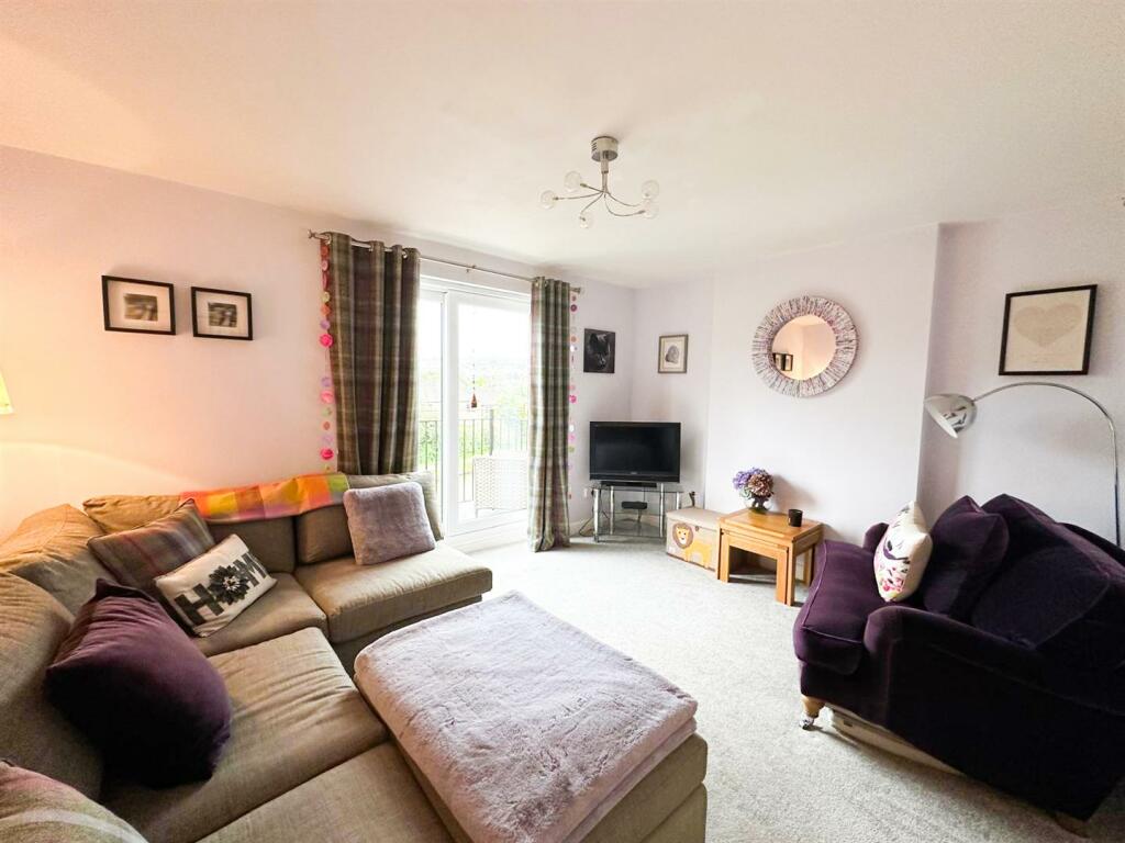 Additional property image - Wharfe Court, Silsden