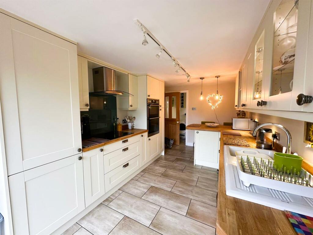 Additional property image - Wharfe Court, Silsden