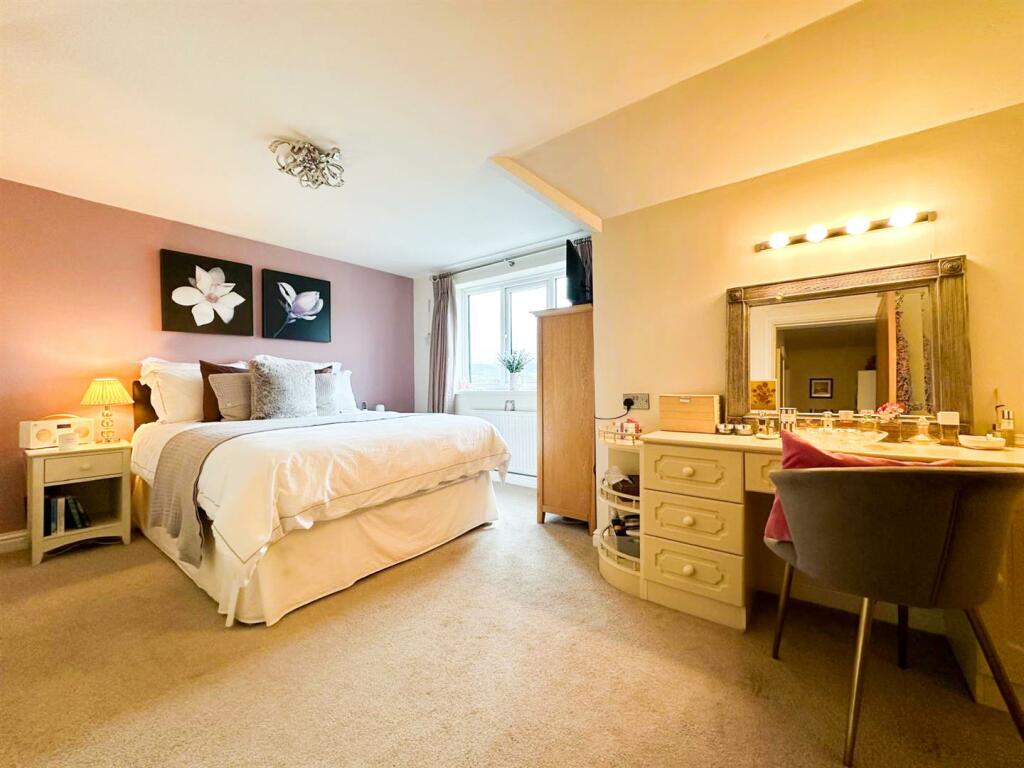 Additional property image - Wharfe Court, Silsden