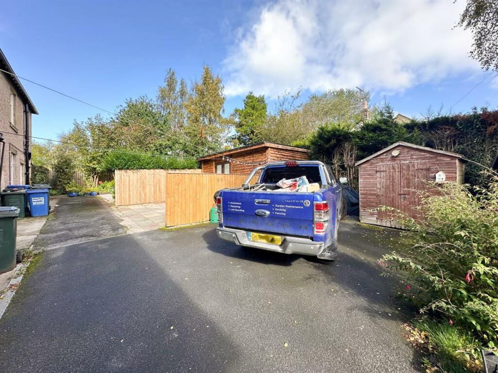 Additional property image - Oak Lea, Bradley