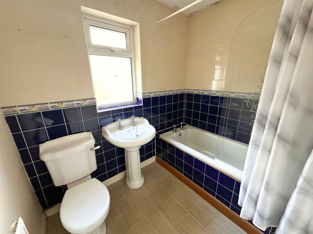 Additional property image - Hainsworth Road, Silsden,