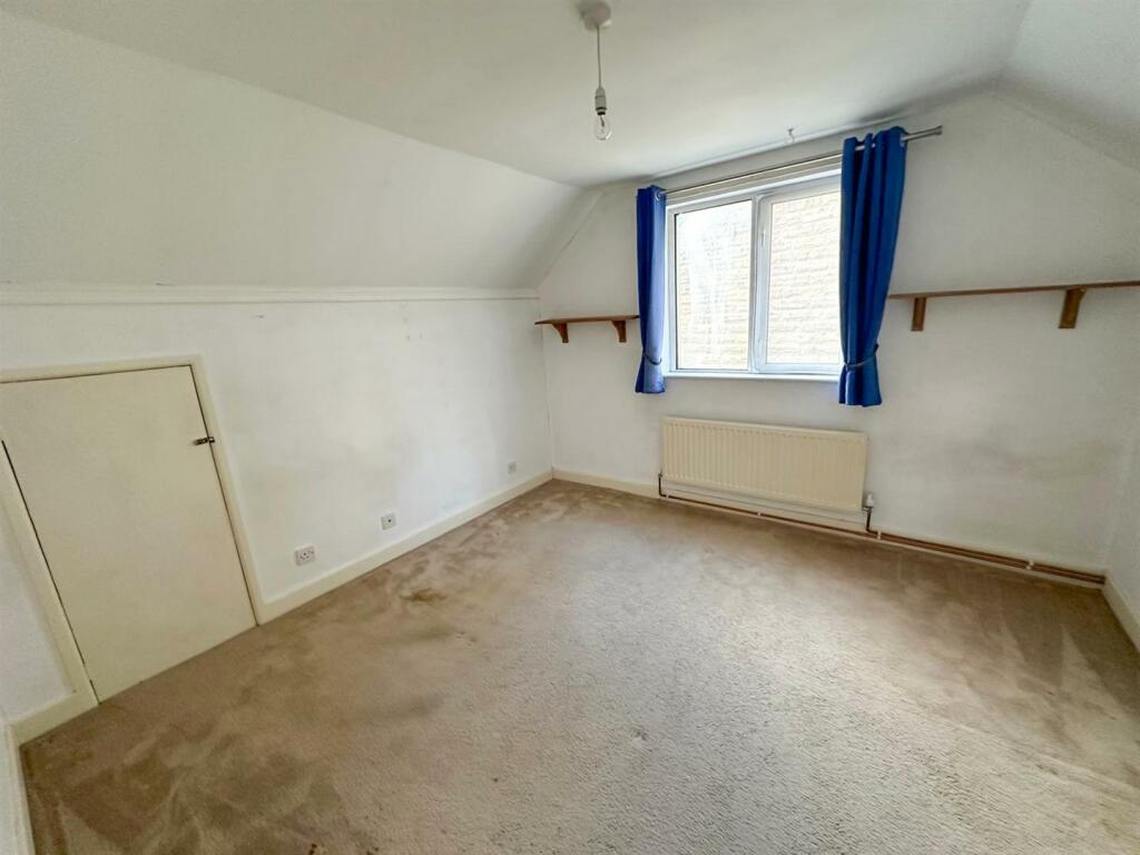 Additional property image - Hainsworth Road, Silsden,