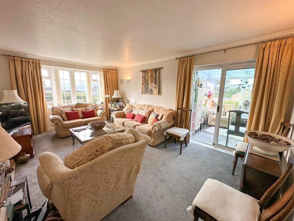 Additional property image - Heber Close, Silsden