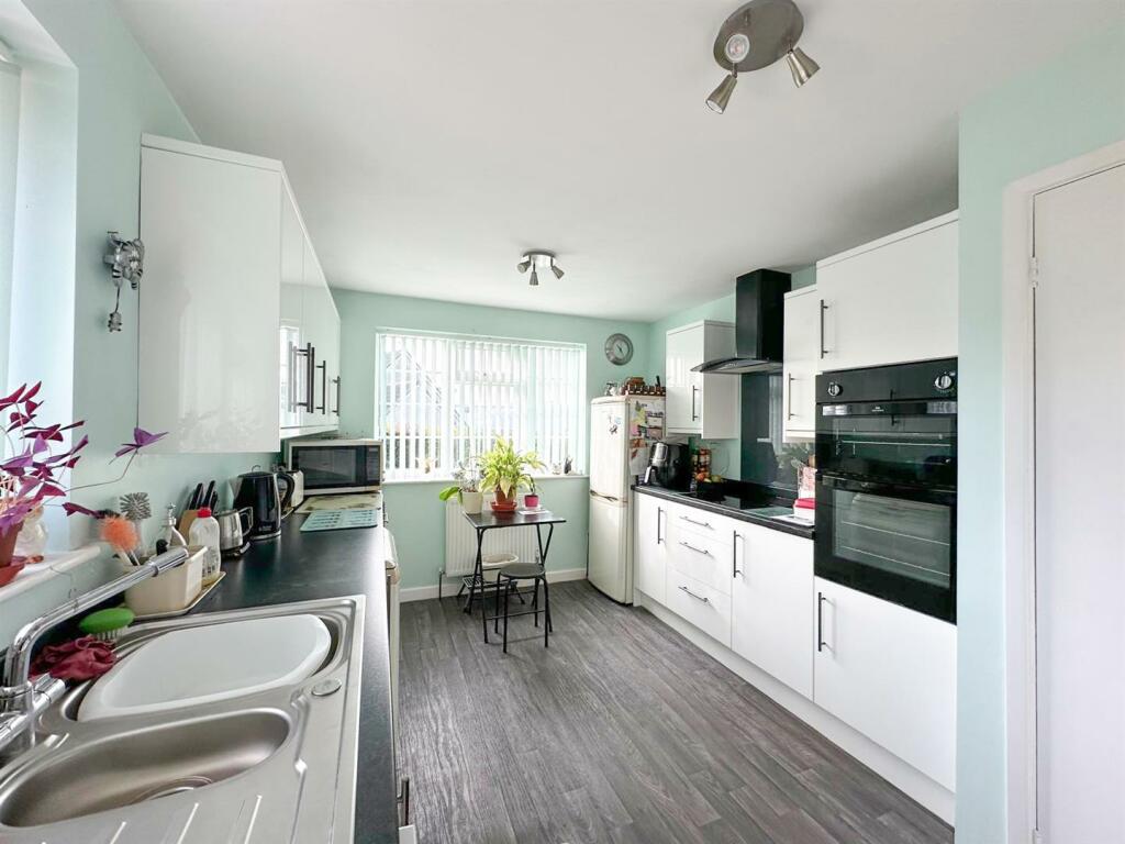 Additional property image - Heber Close, Silsden