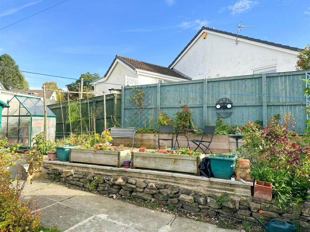 Additional property image - Heber Close, Silsden