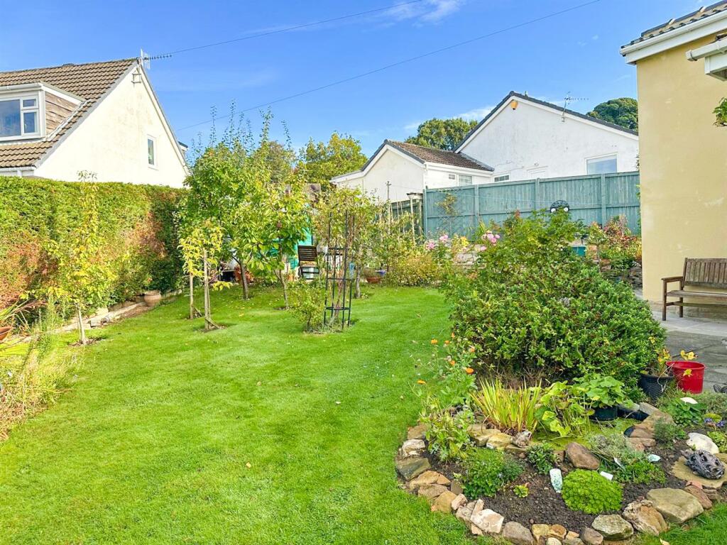 Additional property image - Heber Close, Silsden