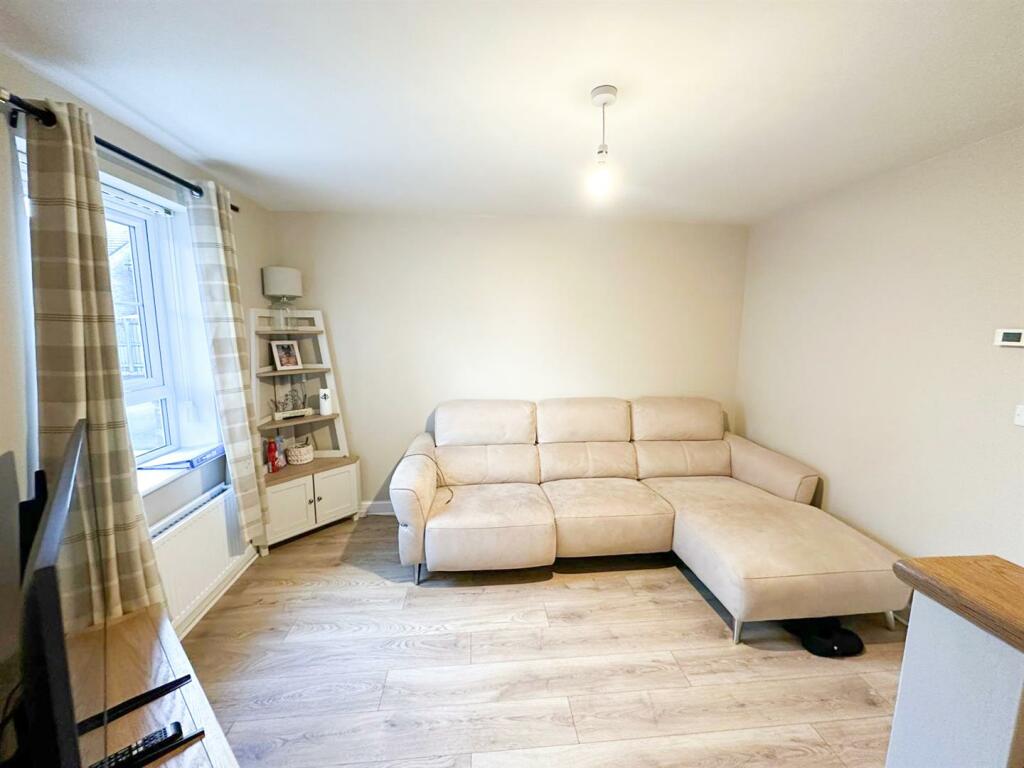 Additional property image - Brunel Drive, Silsden