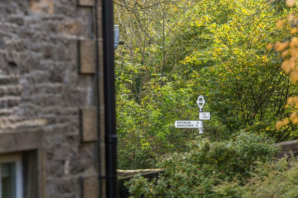 Additional property image - Riverside Walk, Airton