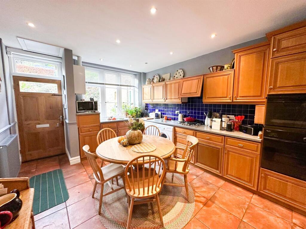 Additional property image - 3 The Lindens, Skipton Road, Utley, Keighley