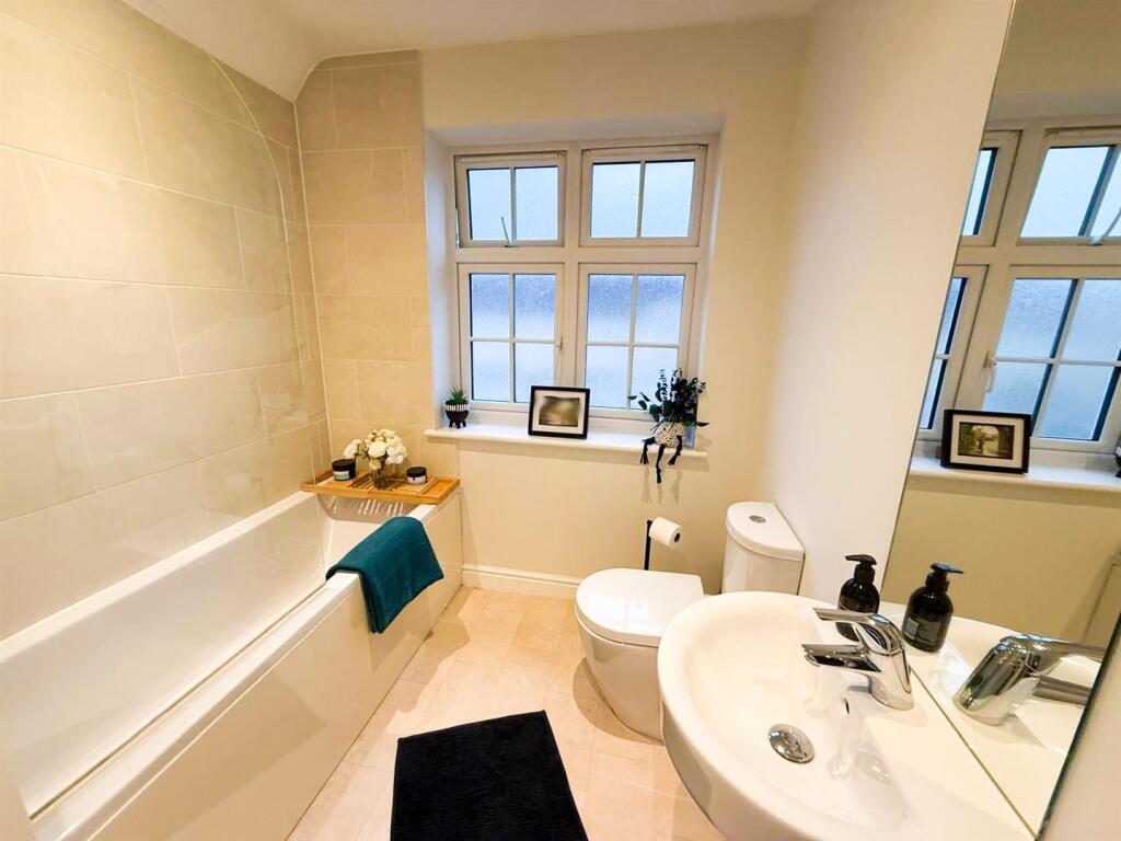 Additional property image - Hawthorne Road, Steeton,