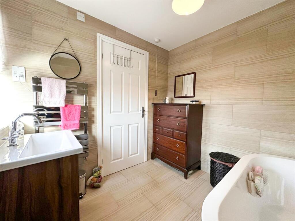 Additional property image - Wharfe Court, Silsden