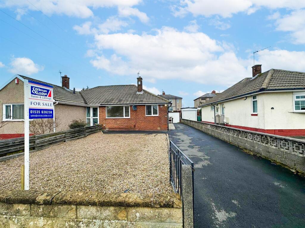Additional property image - Kings Drive, Bradford