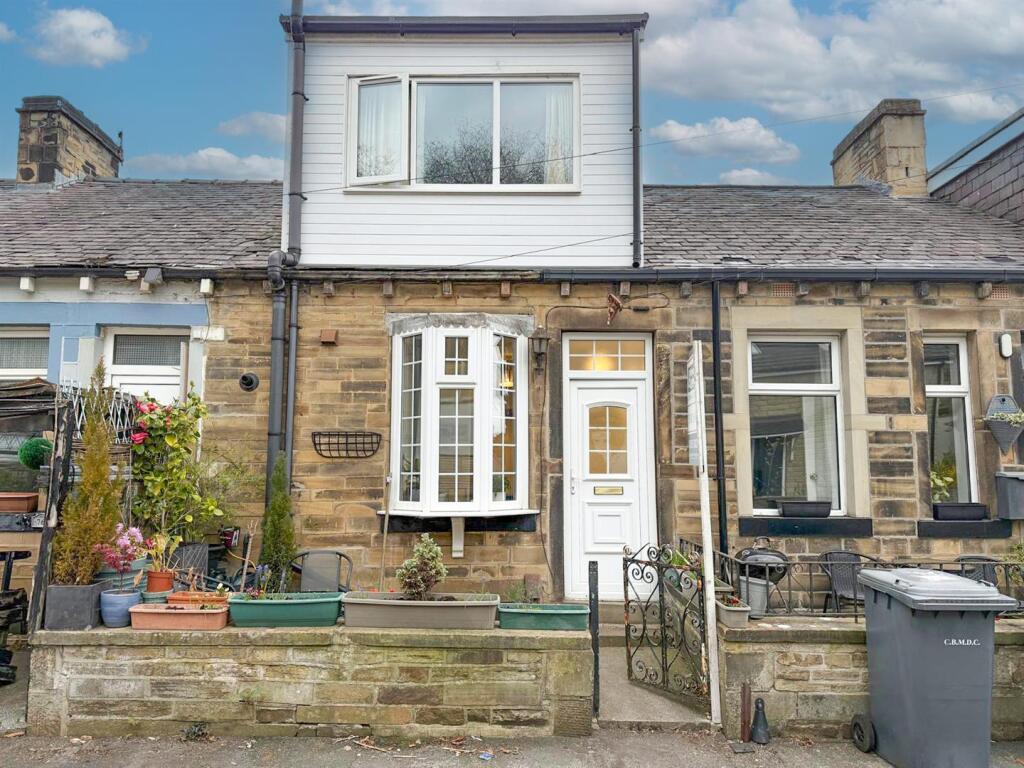 Main image of property: Eelholme View Street, Keighley