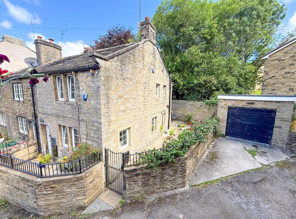 Main image of property: Stirling Street, Silsden