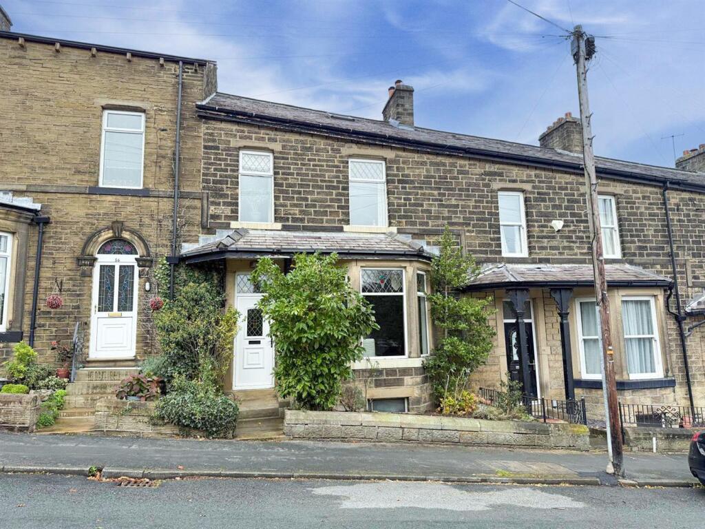 4 bedroom terraced house