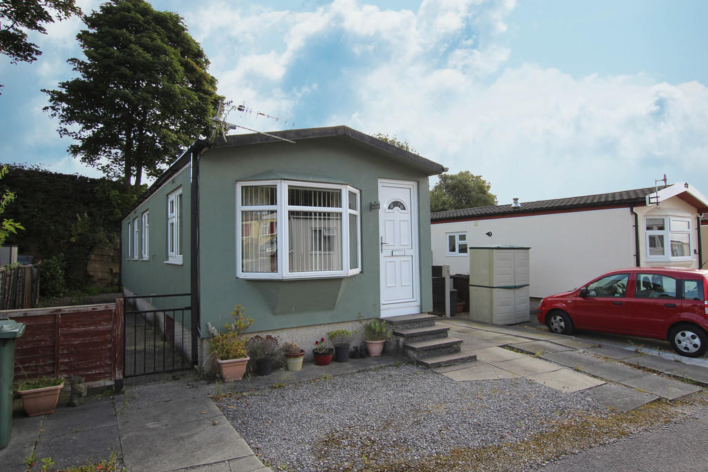 1 bedroom park home for sale in Cringles Park Home Estate, Silsden, BD20